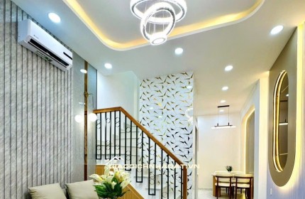 HIẾM! NHÀ ĐẸP SÁT MT PHÚ NHUẬN 27M2 - NHỈNH 5 ĐỒNG