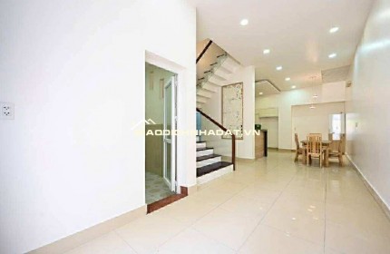 BIỆT THỰ 2 MẶT THOÁNG ÔTÔ ĐỖ CỬA - CÁCH MT VÀI CĂN - GARA RIÊNG OTO NGỦ TRONG NHÀ - NGANG KHỦNG 6.5 - 80m2 - CHỈ 12 TỶ Lê Đức Thọ, Phường 17, Gò Vấp.