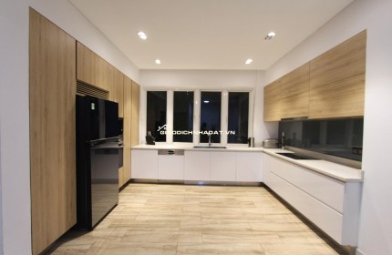 Chính Chủ Bán Hxh Nơ Trang Long, P:12, Q Bình Thạnh. Dt: (3.65 X 22m), Chỉ 17 Tỷ, Tell: O911.16O.692