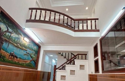BÁN NHÀ  HẺM Ô TÔ - LIÊN THÔNG KHU VI.P BÀU CÁT TÂN BÌNH - 45M2 - 6.9 TỶ Ni Sư Huỳnh Liên, Phường 10, Tân Bình