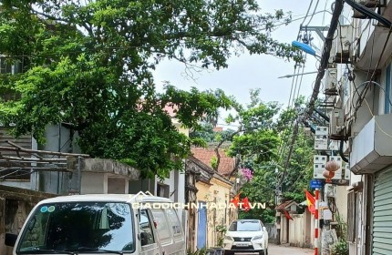 Nhà Kẻ Vẽ, 5 tầng, dân xây, lô góc, xe 45 chỗ đỗ cửa chỉ 6,9 tỷ