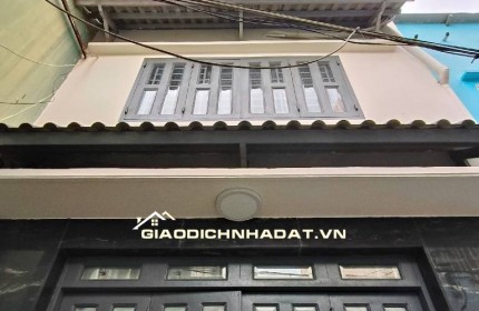 Bán nhà Bình Thạnh, Phan Văn Trị,3 tầng, 30m2, hẻm thông, 4.x tỷ