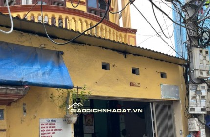 Tây Hồ trung tâm cực hiếm 62m, 3 tầng, oto qua nhà, thuận tiện cho kinh doanh, cho thuê!