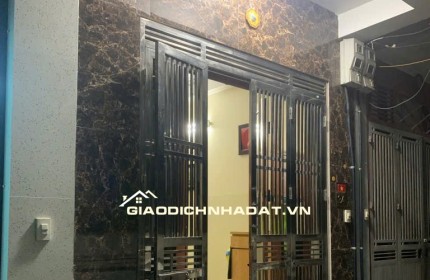 Nhà Tây Hồ 50m, 4 tầng, 2 thoáng trước sau! Ngõ 3 oto tránh nhau,
