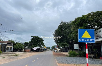 Đất liền kề chợ trường UBND Minh Thạnh Bình Dương (cũ)