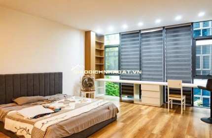Bán tòa nhà mặt phố Cát Linh, Đống Đa DT 60m2, 5 tầng, thoáng 2 mặt, kinh doanh tốt, vị trí tuyệt đẹp, 30 tỷ