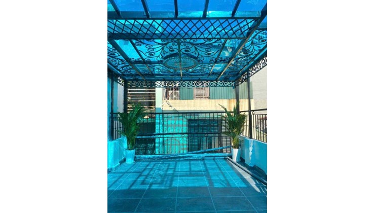 Bán nhà Kim Ngưu, quận Hai Bà Trưng 45m, nhà đẹp công năng đầy đủ, ngõ rộng, thông, gần phố