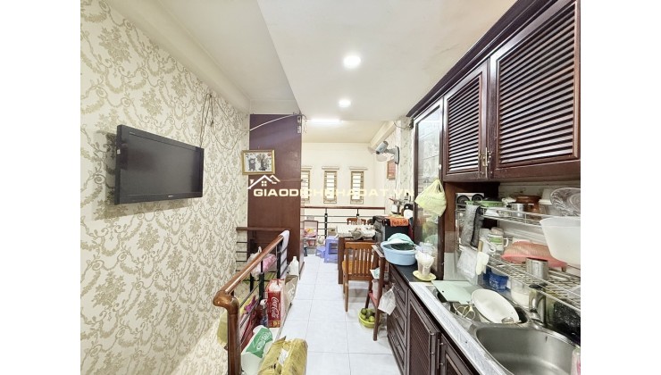HÀNG HIẾM - NHÀ 4 TẦNG HẺM XE TẢI - NGANG KHỦNG 5.5M - KỀ BÊN HIỆP THÀNH CITY