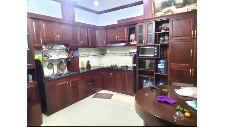 Bán nhà 2 lầu mặt tiền đường số 20 P5 Gò Vấp vị trí kinh doanh tốt