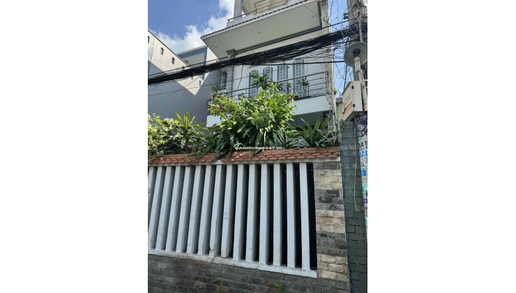 Biệt thự phố 8x17m 3tầng 6PN hẻm xe hơi Trưng Vương 3, Hóc Môn