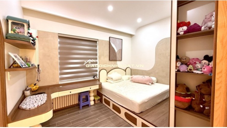 Chỉ 8 Tỷ, Nhà đẹp Tam Phú, 93m2 Ngang 7m - 3PN - Xe Tải đỗ cửa.