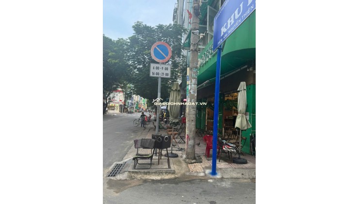 Sang gấp quán Cafe văn phòng ngay trung tâm Nguyễn Thiện Thuật Q3