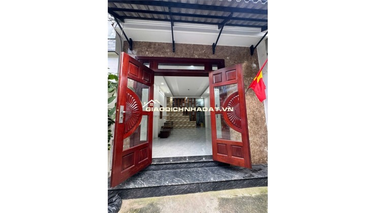Bán nhà 4x11m, 3 Tầng – Hẻm 8m Phan Huy Ích, Phường 15, Tân Bình – Chỉ 5.5 tỷ