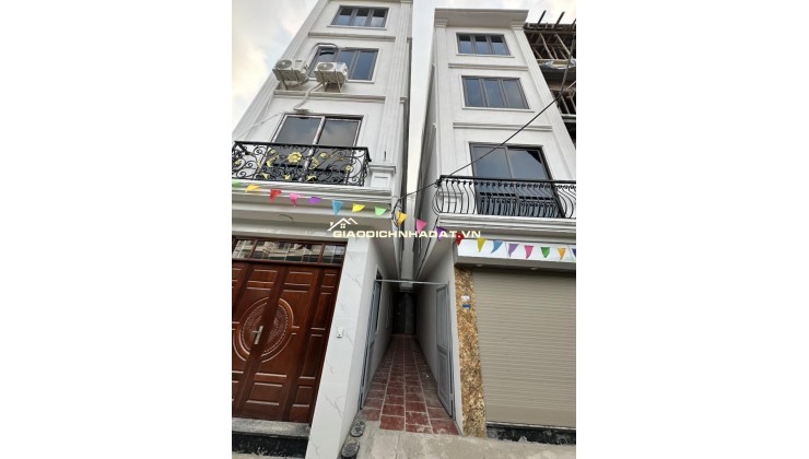 Bán nhà Đại Cát Liên Mạc 35m, 4 tầng Ô TÔ đỗ cửa