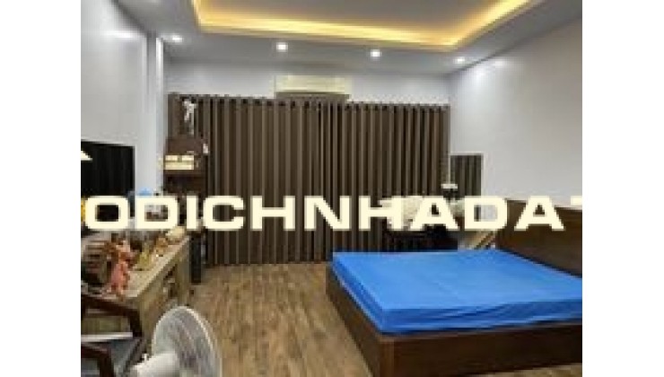 Bán nhà mặt phố Lý Thường Kiệt Hà Đông, 48m x 4 tầng, 4 PN, ô tô tránh kinh doanh