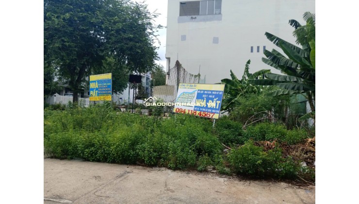 Bán đất thổ cư 137.5m2 lô góc 2 MT Xã Phước Kiển Nhà Bè vị trí cực đẹp