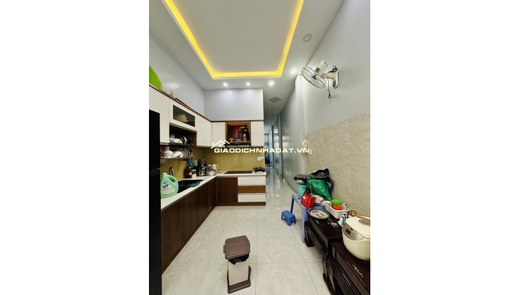 SIÊU PHẨM NHÀ ĐẸP HẺM XE HƠI TAM PHÚ, TP THỦ ĐỨC - SÁT MẶT TIỀN ĐƯỜNG - 52M2 - 3 TẦNG BTCT - NỘI THẤT XỊN SÒ