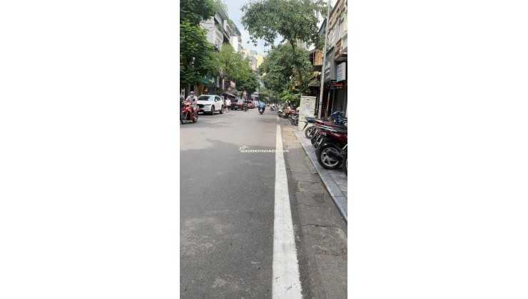 LÒ ĐÚC DÂN XÂY KHUNG CỘT BÊ TÔNG – GẦN PHỐ TRUNG TÂM HAI BÀ