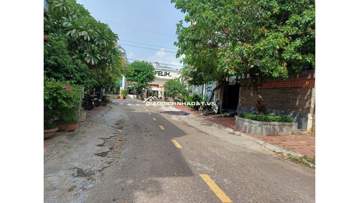 Chính chủ Bán đất mặt tiền khu Thanh Niên, Diện tích 118 m2 Giá chỉ hơn 2 tỷ.