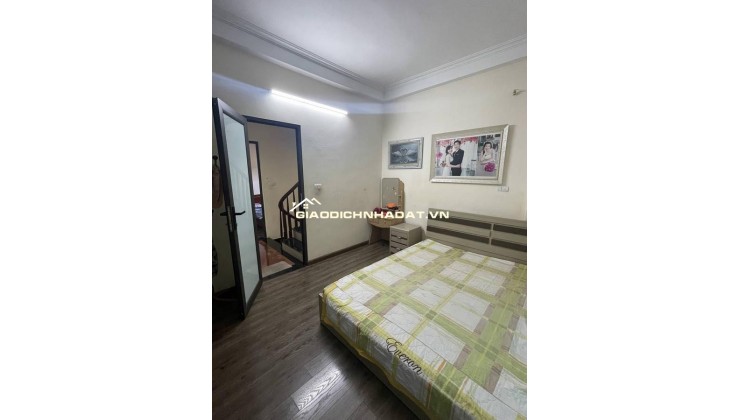Bán nhà mặt phố Lý Thường Kiệt Hà Đông, 48m x 4 tầng, 4 PN, ô tô tránh kinh doanh