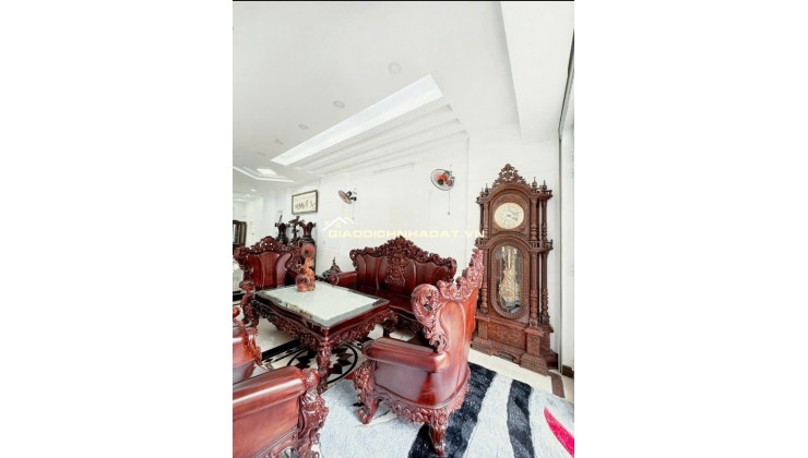 Biệt thự mặt tiền đường Số 9 KDC Ấp 5 Phong Phú Bình Hưng