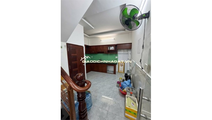 Bán nhà 4x11m, 3 Tầng – Hẻm 8m Phan Huy Ích, Phường 15, Tân Bình – Chỉ 5.5 tỷ