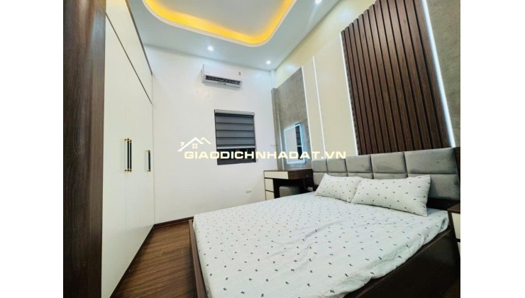 Nhà Đẹp, Nội Thất Xin Xò! Bán Nhà Trung Tâm Quận Đống Đa - Phố Trường Chinh