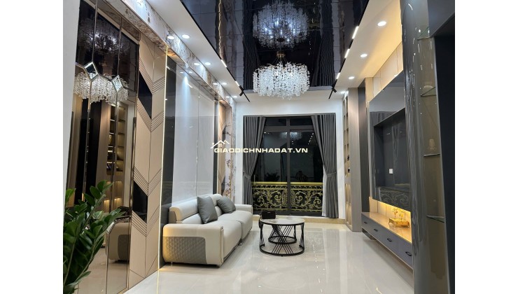 Mặt phố kinh doanh Kim Giang, DT 45m2, 5 tầng giá 18 tỷ.