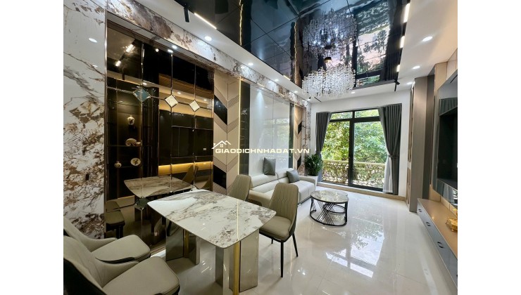 Mặt phố kinh doanh Kim Giang, DT 45m2, 5 tầng giá 18 tỷ.