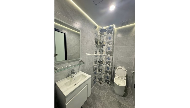 Bán nhà Ôtô tránh Phố Minh Khai, Đối Chung Cư 65m2/ 5Tầng, MT 4m 31.5 Tỷ, KD đỉnh