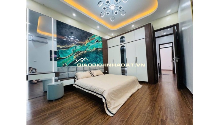 Nhà Đẹp, Nội Thất Xin Xò! Bán Nhà Trung Tâm Quận Đống Đa - Phố Trường Chinh