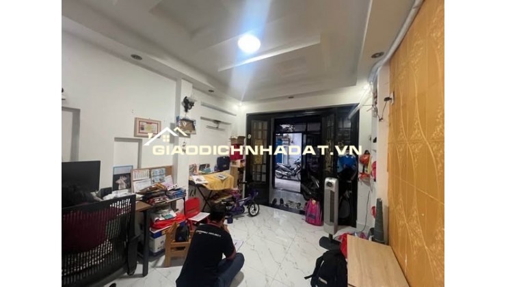 Nhà Lý Thái Tổ, Quận 10 – 82m² – Vị trí trung tâm cạnh vòng xoay Lý Thái Tổ – Giá nhỉnh 10  tỷ