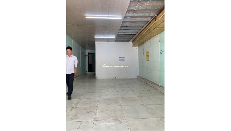 Cho thuê mặt bằng 45m2 trống suốt Nguyễn Hữu Cảnh P22 Bình Thạnh