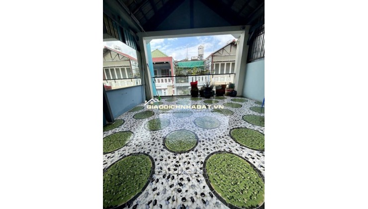 Cho thuê Nhà Hẻm 230/// Mã Lò Q. Bình Tân 3 lầu 3PN 3 WC