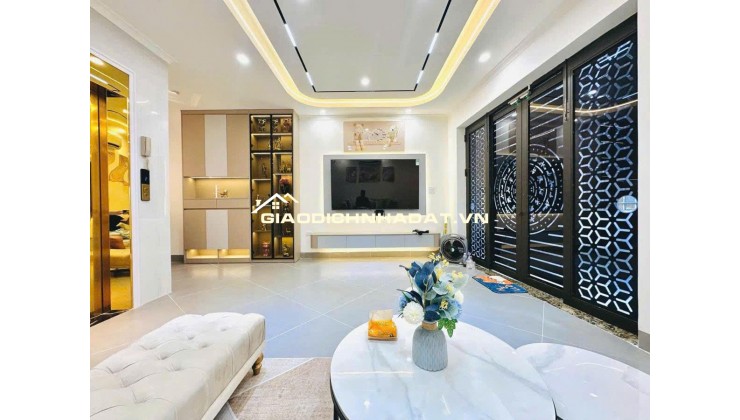 Siêu Phẩm Hiếm! Bán Nhà Đẹp, Thang Máy Quận Đống Đa - 141 Phố Thịnh Quang - S 40m2 - Giá Chào 14.8 Tỷ