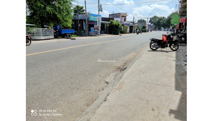 Bán nhà vị trí chiến lược kinh doanh hai mặt tiền khu vực cầu tre giá 15 tỷ