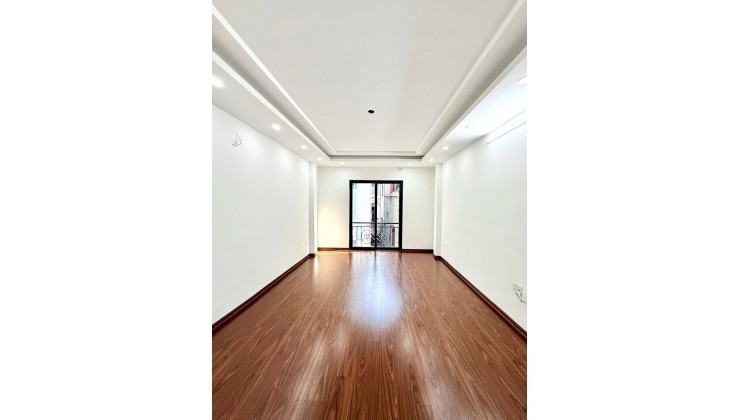 Bán nhà Trần Đại Nghĩa 5 tầng Thang máy, ô tô đỗ cửa, ngõ thông kinh doanh văn phòng