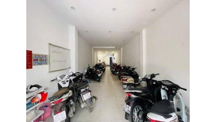 Bán nhà phố Trần Đại Nghĩa sát ĐH Kiinh tế Quốc dân CCMN dòng tiền 150tr/ tháng