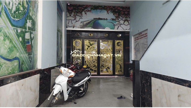 Bám nhà mặt kinh doanh ĐỈNH - căn nhà 5 TẦNG CÓ HẦM - địa chỉ đắc địa - 122M2(5X25M) - TP DĨ AN - KẾ THỦ ĐỨC CHỈ 10.8 TỶ TL 