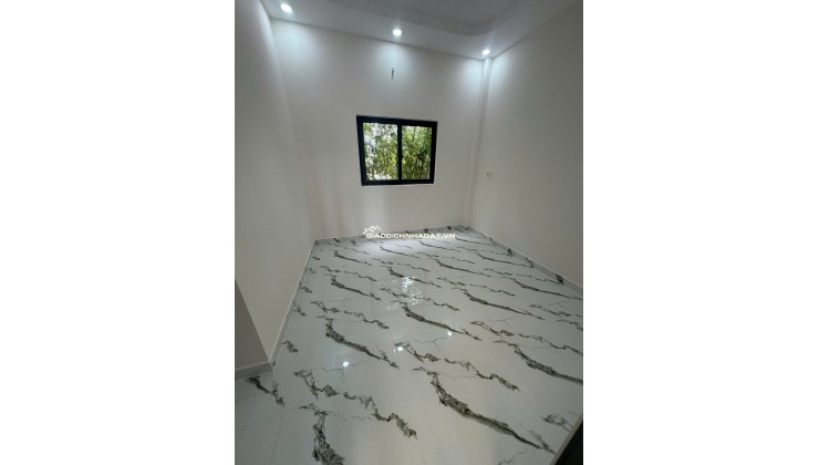 HOTNHÀ BÌNH CHÁNH 1 TRỆT 1 LẦU- SHR- GIÁ 1TỶ199