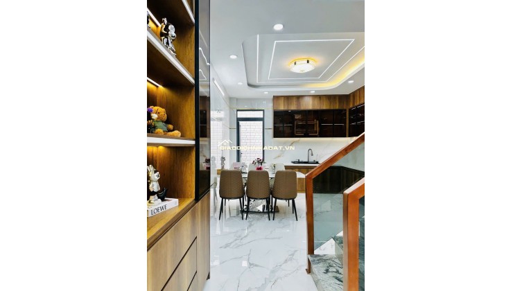 CHỦ BÁN LẠI NHÀ 3 LẦU 5PN-5WC ĐƯỜNG TỈNH LỘ 10 GIÁ 4TỶ7 