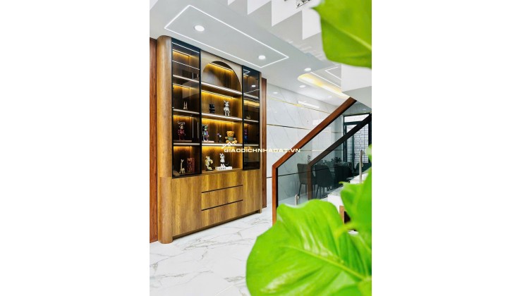 CHỦ BÁN LẠI NHÀ 3 LẦU 5PN-5WC ĐƯỜNG TỈNH LỘ 10 GIÁ 4TỶ7 