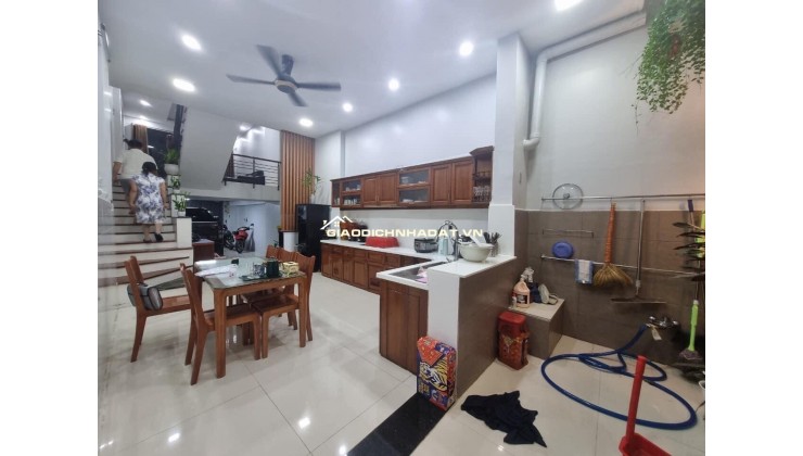 BÁN NHÀ ĐƯỜNG QUANG TRUNG, HẺM XE HƠI, GẦN TRUNG TÂM THÀNH PHỐ