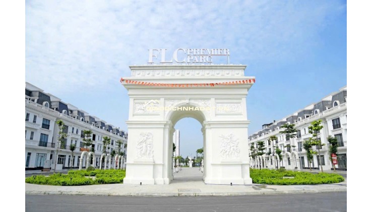 Căn ngoại giao tầng đẹp tại Hausman Premium Residences Đại Mỗ