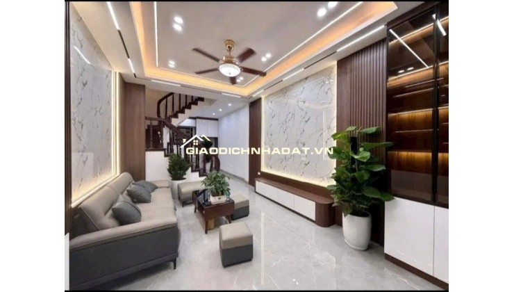 SIÊU RẺ - NHỈNH 6 TỶ - 42M - BÁN NHÀ NGỌC THỤY, LONG BIÊN – Ô TÔ ĐỖ SÁT.NHÀ, GẦN TRƯỜNG VIỆT PHÁP