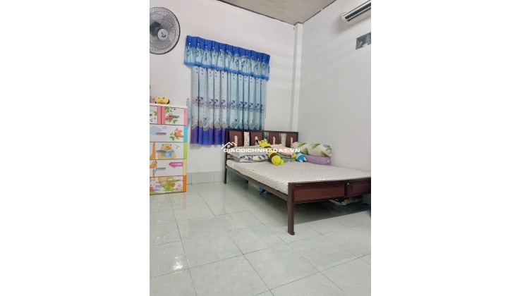 Bán nhà mặt tiền P. Bình Thủy - Sổ hồng riêng - Giá chỉ 2 tỷ
