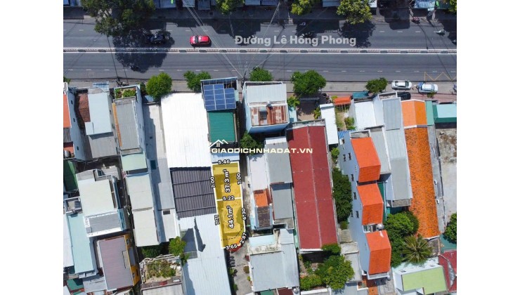 Bán Đất trung tâm phường Nam Nha Trang, tp Nha Trang, đường Lê Hồng Phong ngay sát bên siêu thị Copmark  Lô góc 2 mặt tiền :