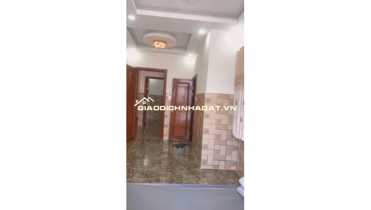 [QUẬN 8] NHÀ TRUNG TÂM GẦN BẾN BÌNH ĐÔNG 72m2
