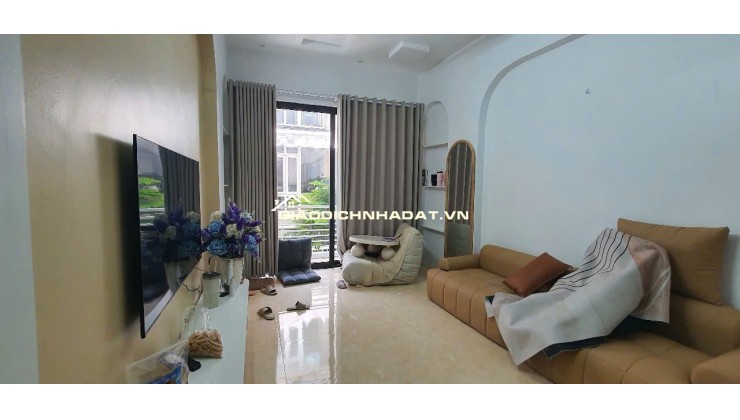 Bán Nhà Trung Tâm Quận Thanh Xuân, Phố Tô Vĩnh Diện, Dt 39m2 X 5 Tầng, Mt 3,5m.