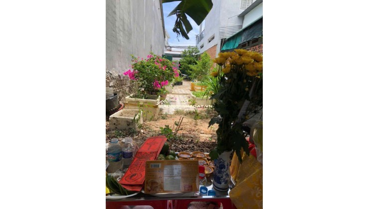 Bán Lô Đất Cao Ráo, Sổ Riêng, 137m² Hẻm Ô Tô 4m, Gần Đại Học & Chợ, Giá Tốt – Nha Trang